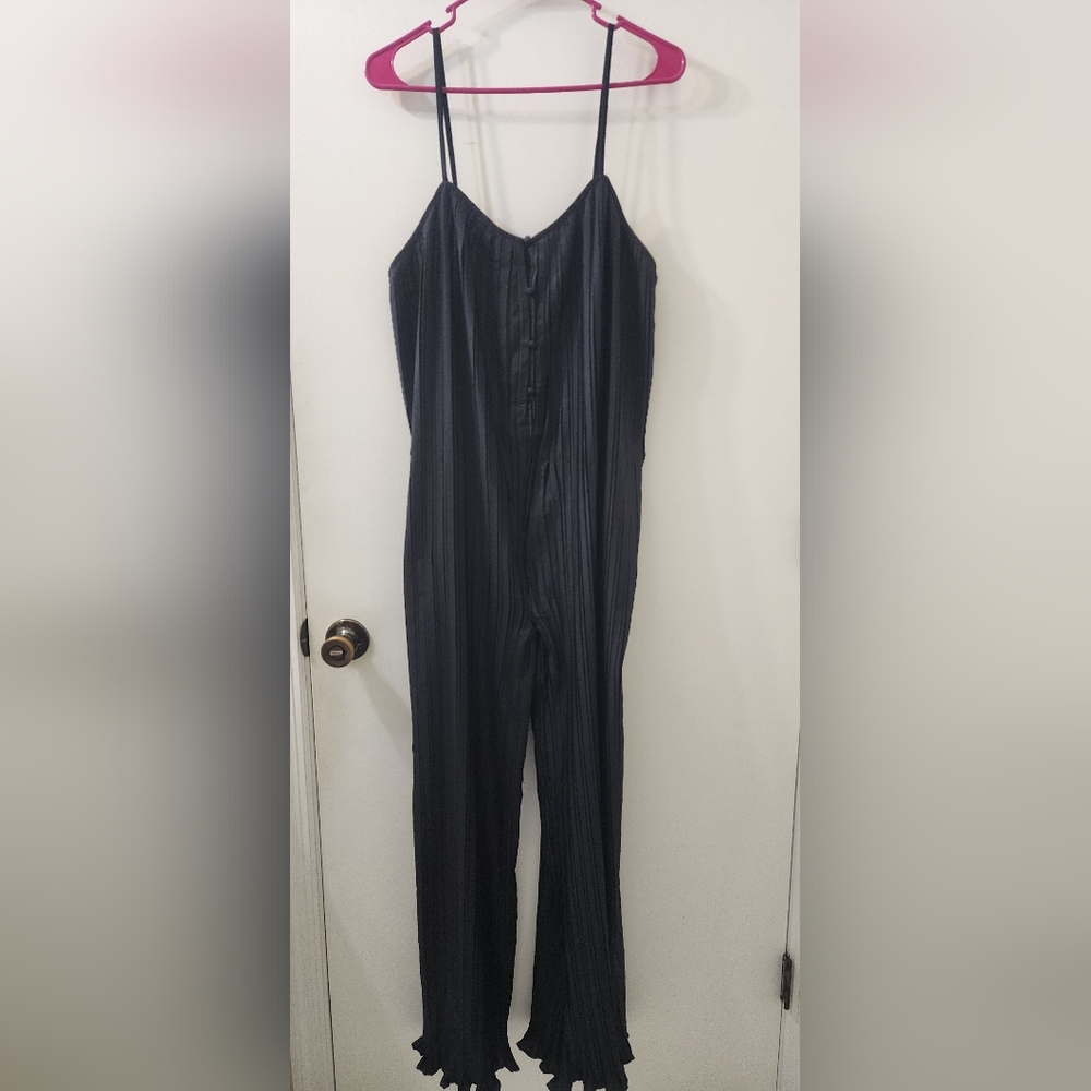 Black Minimalist Jumpsuit with V-Neckline